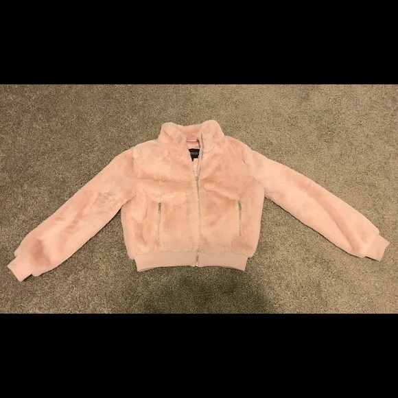 Pink fluffy jacket - Picture 1 of 2